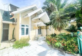 Rumah Hook Strategis di Komplek Cemara Hijau – 3 Kamar Tidur, Rp 1,65 M - House for Sale in Deli Serdang Regency