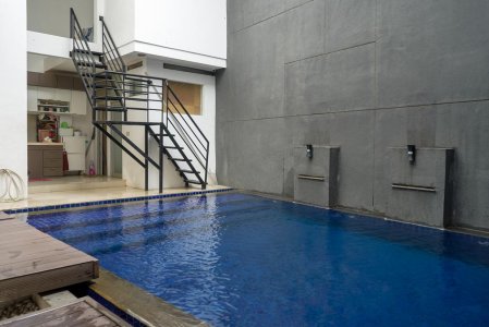 Dijual Rumah Mewah Full Furnished Ada Kolam Renang Di Cigadung Bandung Utara 